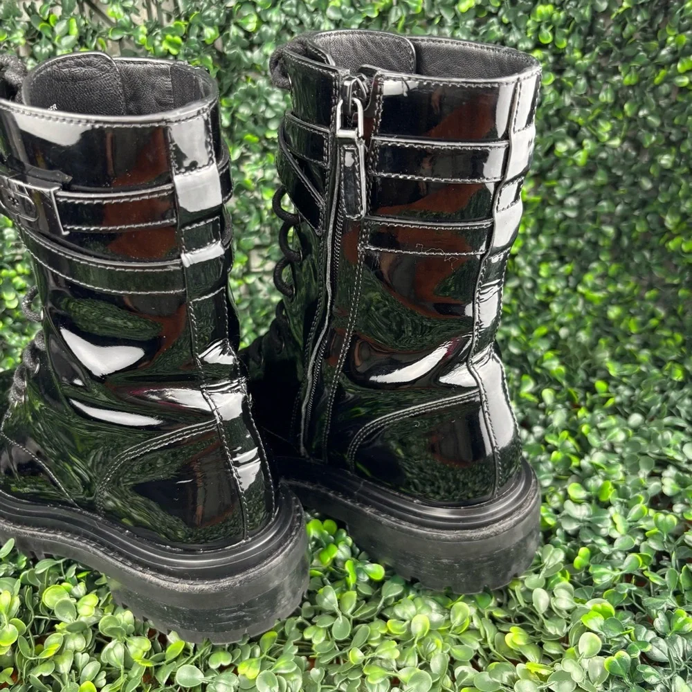 TORY BURCH PATENT LEATHER COMBAT BOOTS SIZE 7 WOMAN